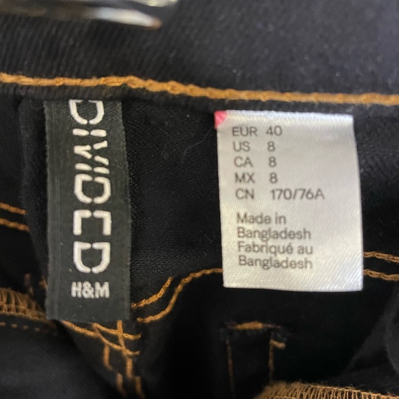 H&M women’s jeans - Picture 2 of 4